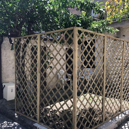 Apartmán Bilocale In Centro Con Giardino Tagliacozzo Exteriér fotografie